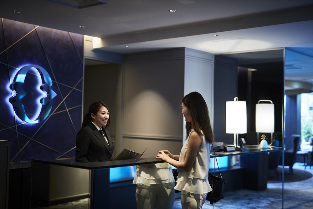 Cross Hotel Osaka Exterior photo